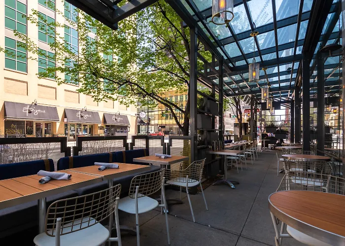 Eurostars Magnificent Mile